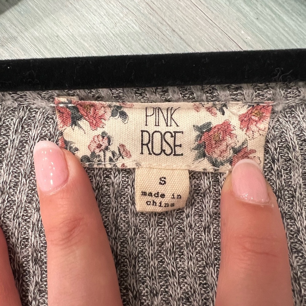 Pink Rose Gray Ribbed Knit Button-Down Top - Picture 4 of 5